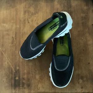 Go walk 2 by Skechers